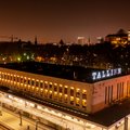 ФОТО | Балтийский вокзал в Таллинне озарит сияние более 100 новогодних звезд от IKEA