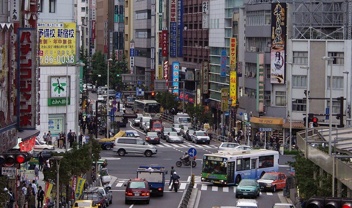 Tokyo liiklus. https://wrotniak.net