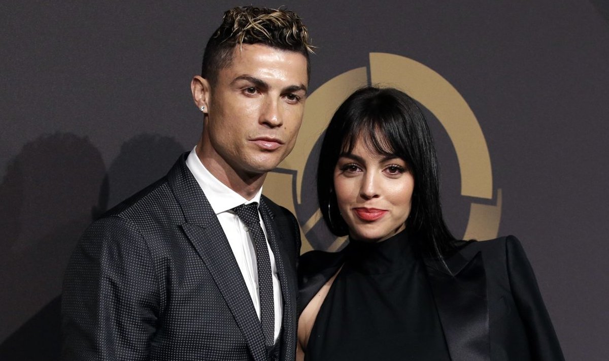 Cristiano Ronaldo koos kihlatu Georgina Rodrigueziga.