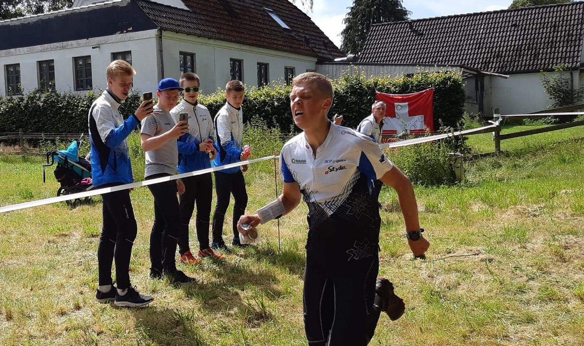 Kaarel Vesilind on tegelenud aktiivselt nii jooksu- kui ka suusaorienteerumisega.