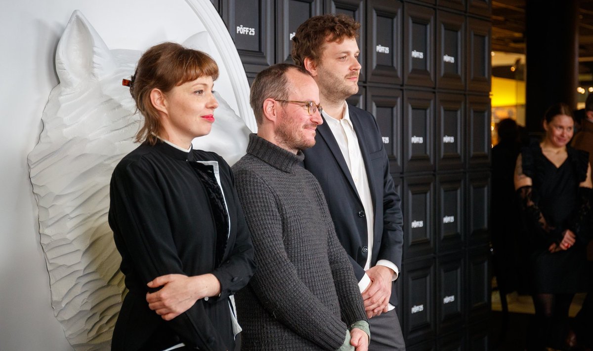 „Kupee nr 6“ juures koostööd teinud Livia Ulman (vasakul), Juho Kuosmanen (keskel) ja Andris Feldmanis (paremal) teevad uut sarja.
