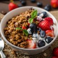 Mida tervislikku lisada jogurtile, et saada parim hommikusöök?