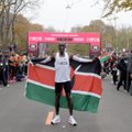 Karm süüdistus: inimvõimete piire nihutanud Keenia jooksutalent kasutas tehnoloogilist dopingut