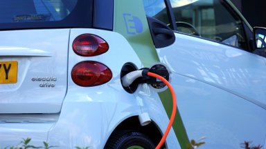 Эстонская "супербатарейка": блогер рассказывает о технологии, которая может упростить использование электромобилей