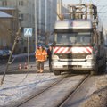FOTOD | Tallinnas seiskus avarii tõttu trammiliiklus kahel liinil. Rikke parandamine võib kesta homseni