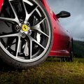 Igaüks läheb hulluks isemoodi: Ferrari plaanib ehitada FUV- sõiduki