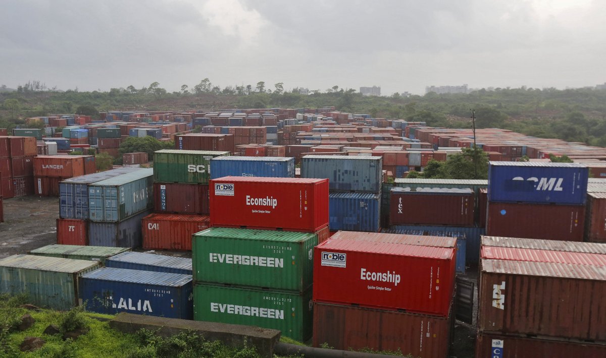 konteinerid Mumbai sadamas