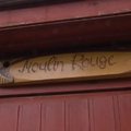 VIDEO: Järvakandi pere koduaias uhkeldab põneva ajalooga Moulin Rouge