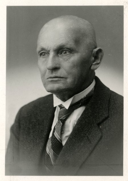 KIRJANIKUST VAARISA: Jaan Pommer avaldas 1920ndatel algupäraseid jutustusi.