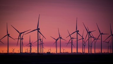 Teadlased: täielik taastuvenergiale üleminek on ühiskonnale kõige odavam