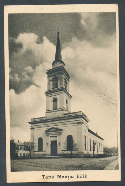 Vaade Maarja kirikule enne Teist maailmasõda Kuperjanovi tänavalt.