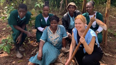 Eestlased õpetavad Uganda noori endale keskkonnasõbralikult toidukraami kasvatama