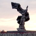 Российский губернатор предлагает установить рижский памятник Освободителям в Ивангороде - так его будет видно из Нарвы 