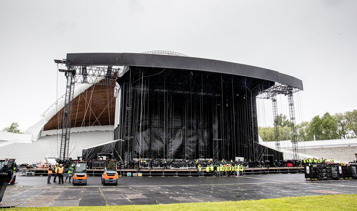 Bon Jovi kontserdilava eelmisel suvel. Üritusettevõtete seadmed ja varustus seisab praegu jõude.