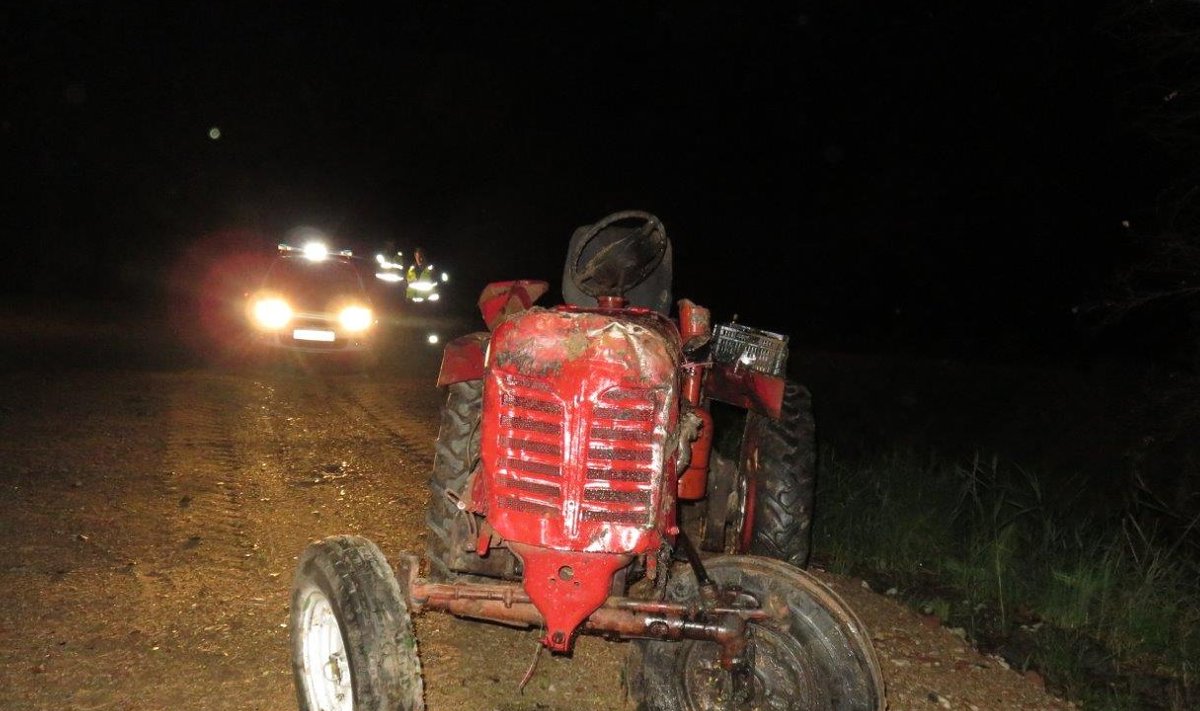 Traktoriõnnetus Viljandimaal