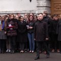 21. kooli õpilased mälestasid leinaseisakul Pariisi terrori ohvreid