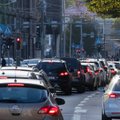 Raport: transpordisektor liigub kliimaneutraalsuse poole vaevaliselt. „Autoga sõitmine tuleb teha ebamugavaks“
