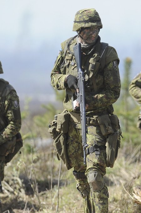 VÄLISAJAKIRJANIKU PIDUPÄEV. Kui nüüd veel pauku ka tehtaks. Fotomeenutus 2015. aastal Siililt.