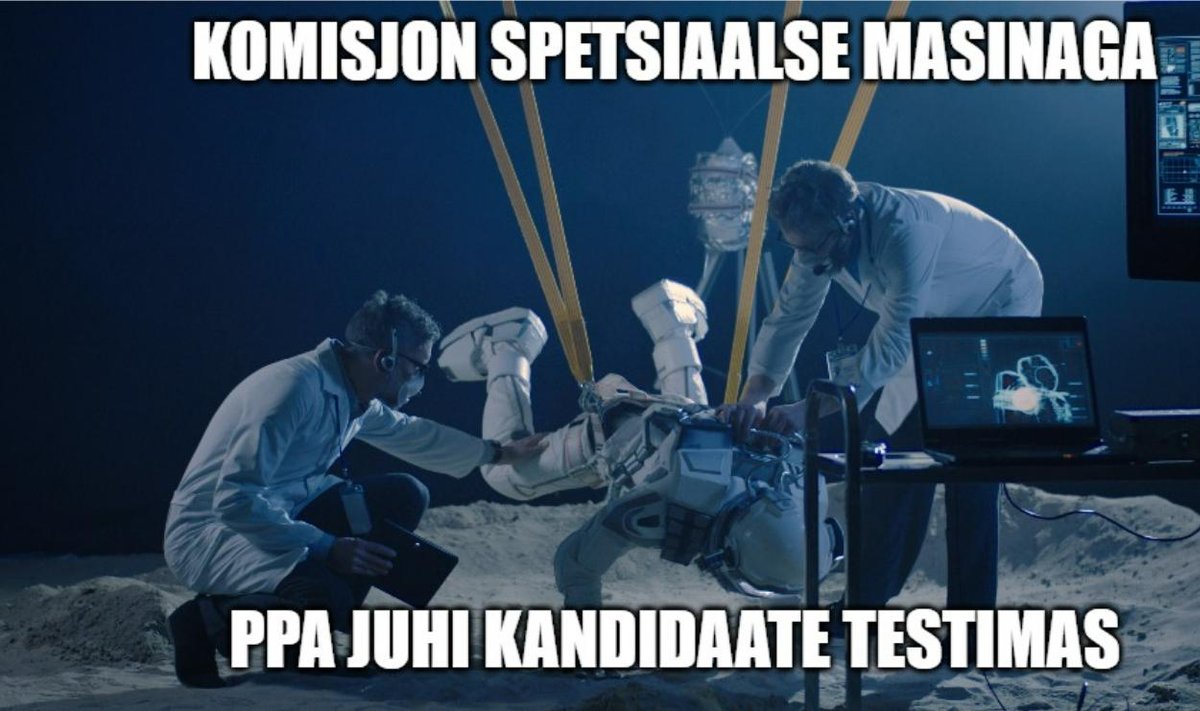 TESTIMINE: Komisjon spetsiaalse masinaga PPA juhi kandidaate testimas.