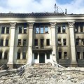 SÕJARAPORT | Teet Kalmus: Hiina mõõt sai Mariupoli teatri pommitamisega täis. Venemaalt nõutakse rahu