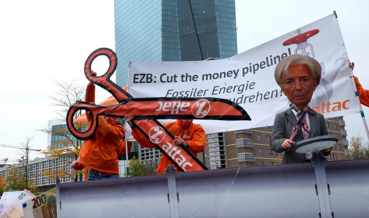 Keskkonnaaktivistid protestivad Frankfurdis selle vastu, et EKP rahatrükk toetab ka fossiilenergia sektorit.