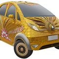 ABSURD: Maailma odavaim auto kaetakse kulla ja kalliskividega
