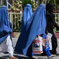 Дом стал тюрьмой. Как живут афганские женщины спустя месяц после захвата власти "Талибаном"