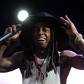 17 minutit taevas: kanepit kimunud Lil Wayne vihastas lennukipilooti