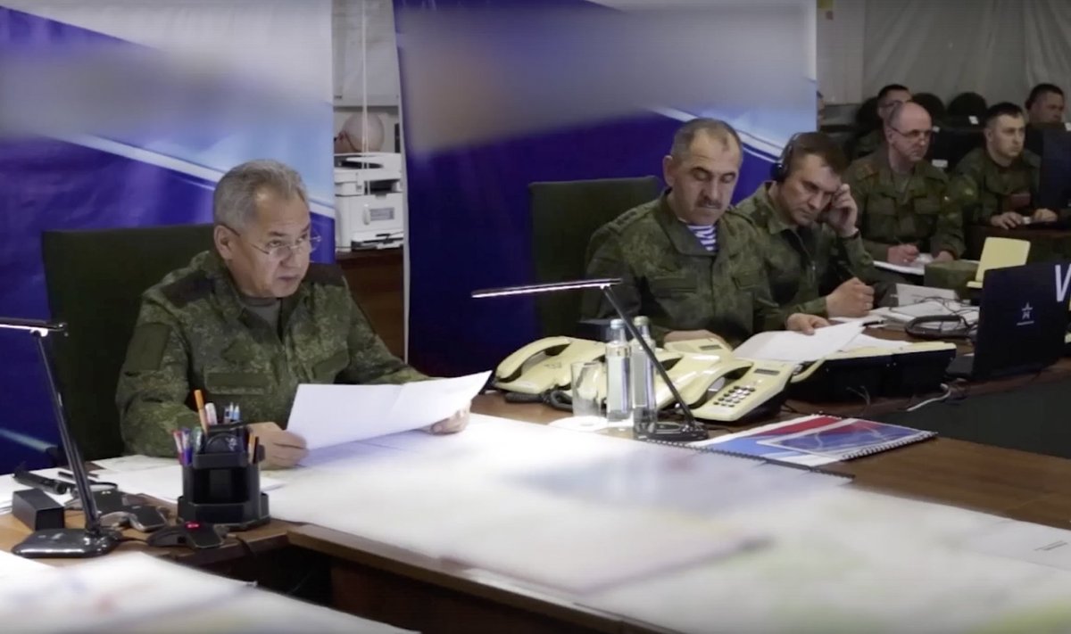 Vene kaitseminister Sergei Šoigu käis äsja Ukrainas sõdivaid Vene vägesid inspekteerimas.