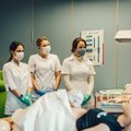 KUULA | Tervishoiukõrgkoolis on endiselt populaarseim õe eriala, hooldustöötajaks saab õppida ka väljaspool Tallinna