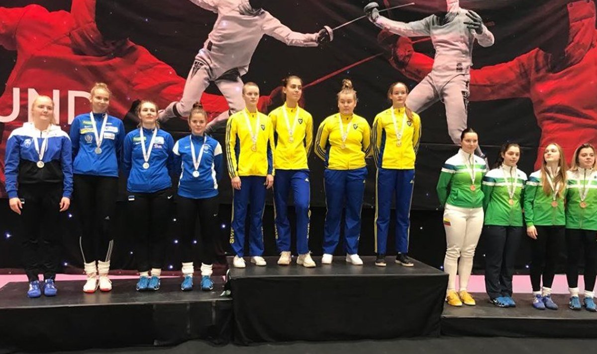 Vehklemise naiste võistkondliku arvestuse esikolmik