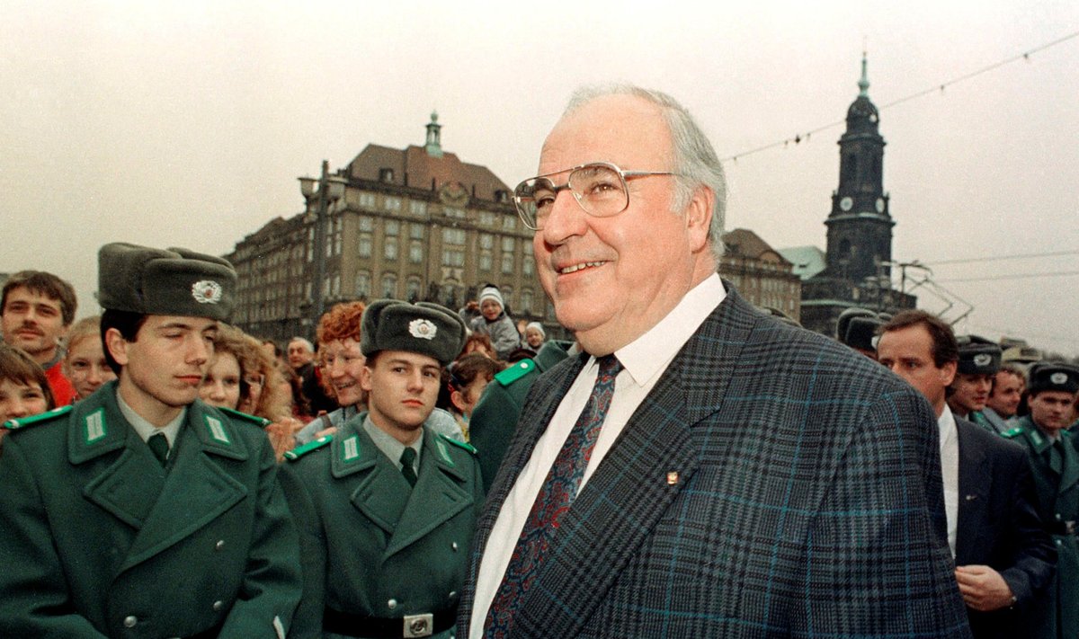 Helmut Kohl Dresdenis 18. detsembril 1989