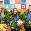 FOTOD | Kulturismi EM-ilt seitse medalit toonud Eesti koondis võeti lennujaamas orkestriga vastu