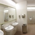 Mis tegevus on bakterite mõttes avalikus tualettruumis kõige ohtlikum ja kuidas bakteripesast tervena väljuda?