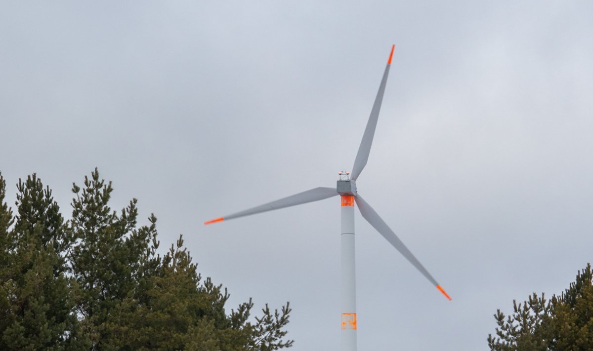 Foto tuuleparkidele pühendatud arutelult Saaremaal Sõrves.