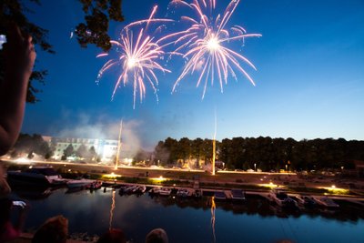 Vallikäär