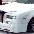 VIDEO: Kasahstanis ehitati E-klassi mersust Rolls Royce Phantom!