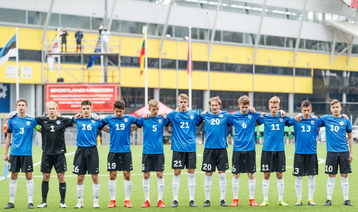 U17 koondise mängijad aprillis Tallinnas toimunud UEFA sõprusturniiril. 