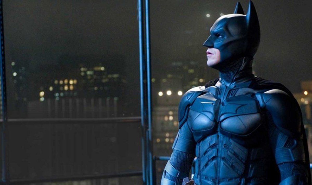 Pimeduse rüütli taastulek: Terroristlik jõuk paneb Gotham City korrakaitsjad proovile ja Batman (Christian Bale) on sunnitud maailma päästmiseks endast märku andma. (Foto: Ron Phillips/Warner Bros)