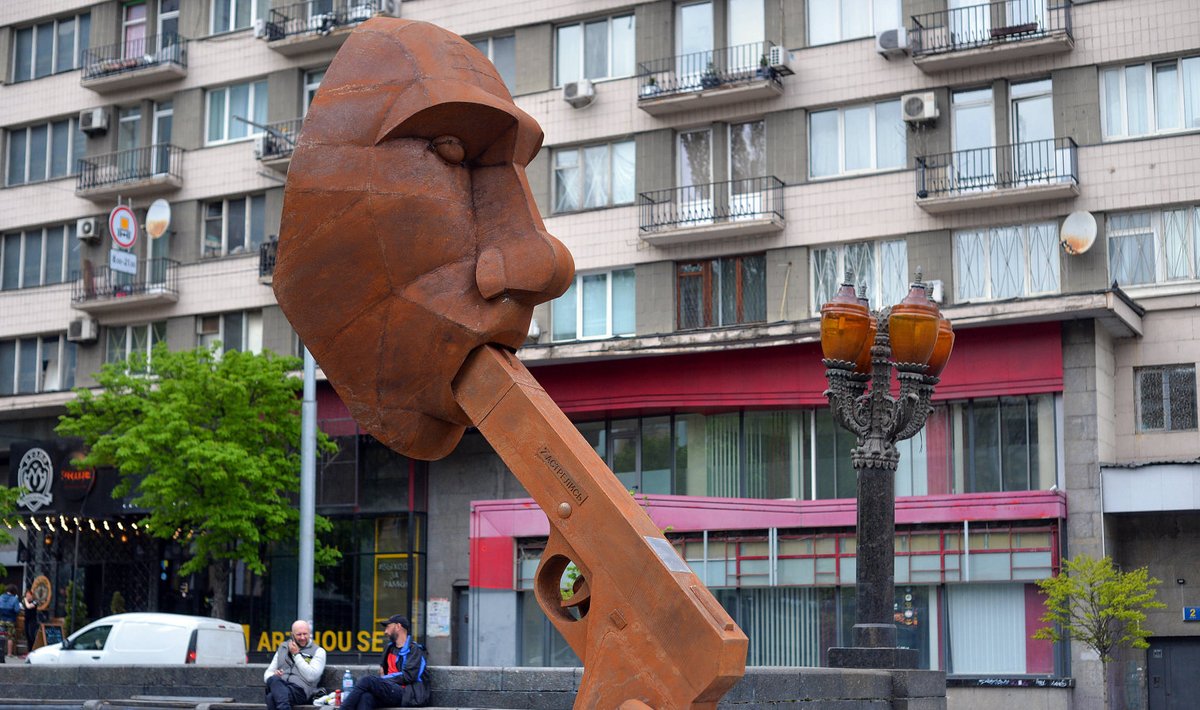 Putini skulptuur Kiievis.