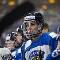 Скандал на ЧМ: хоккеистка сборной Финляндии бросила команду ради свадьбы подруги