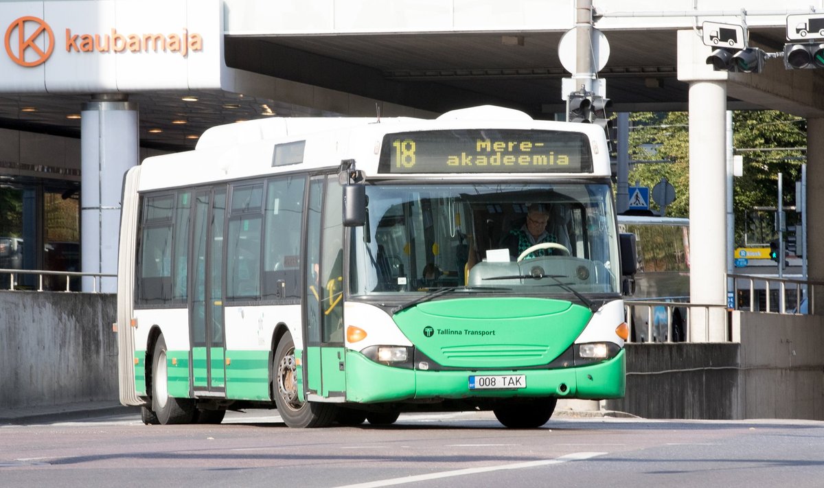 Tallinna busside liinitablood tõrguvad