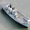 Britid müüvad internetis lennukikandjat HMS Invincible