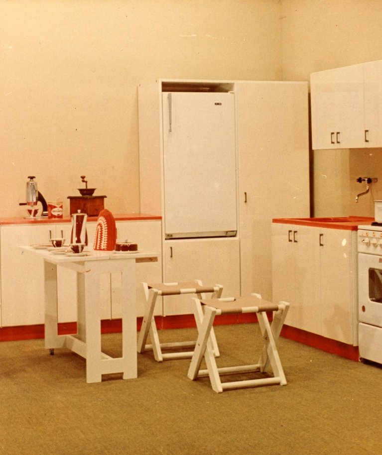 Standardi köögimööbel. Maile Grünberg ja Juta Lember, 1971