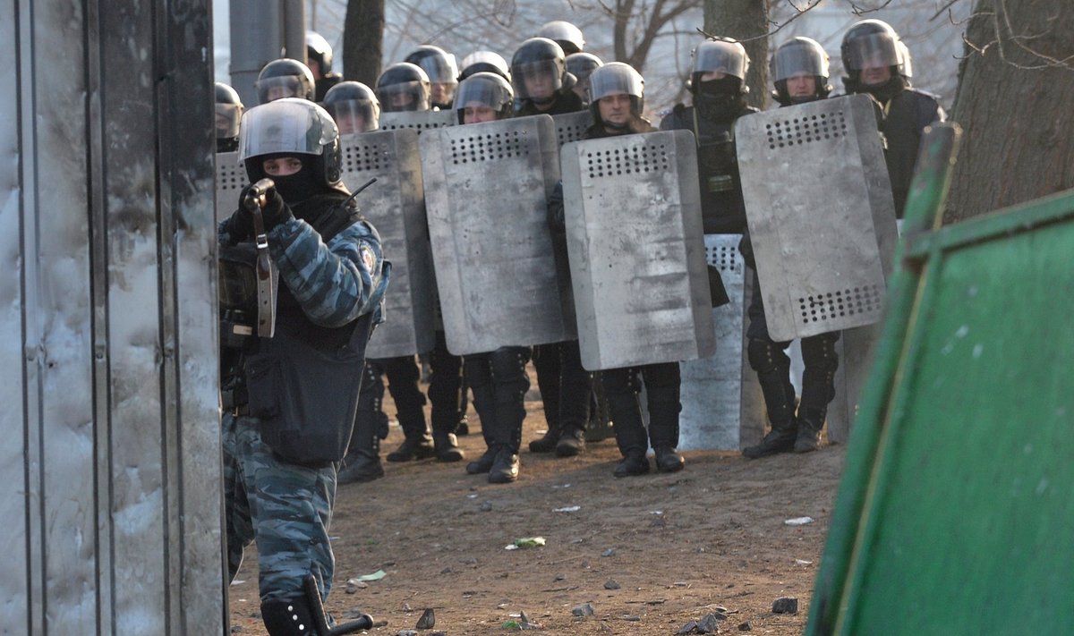 "Беркут" на позициях. Украина, зима 2014.