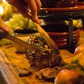 Keskaegne restoran toob lauale 100% Eestimaise karuliha
