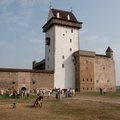 Narva linnavolinikud kahtlustavad EAS-ilt suure rahasüsti saanud muuseumi linnavara hõivamises