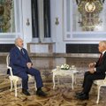 Lukašenka lubas taas energiakandjate transiidi Venemaalt Euroopasse peatada, kui "kanaajudega" Poola piiri sulgeb