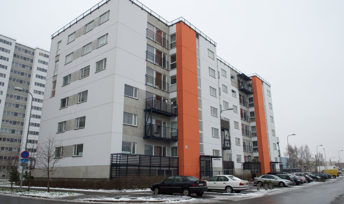Tallinna munitsipaalmajad ja korterid Raadiku tänaval
