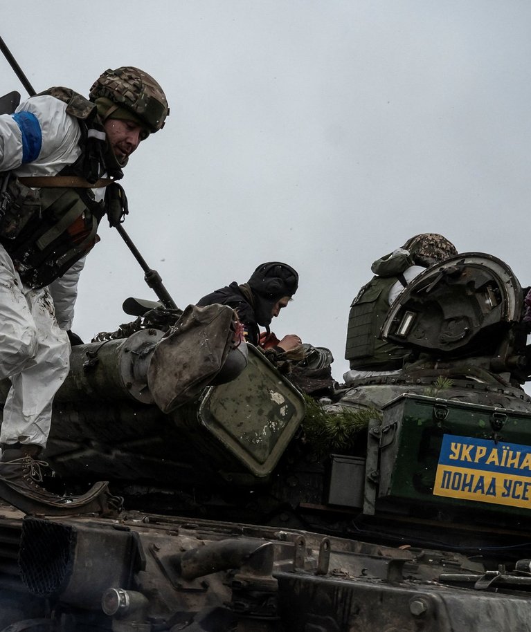 Ukraina sõjaväelased relvajõudude õppustel Tšornobõli lähedal. Foto on tehtud 3. veebruaril 2023